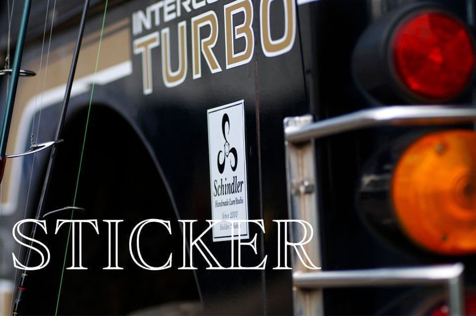 黒い旧型ジープに貼ったステッカー